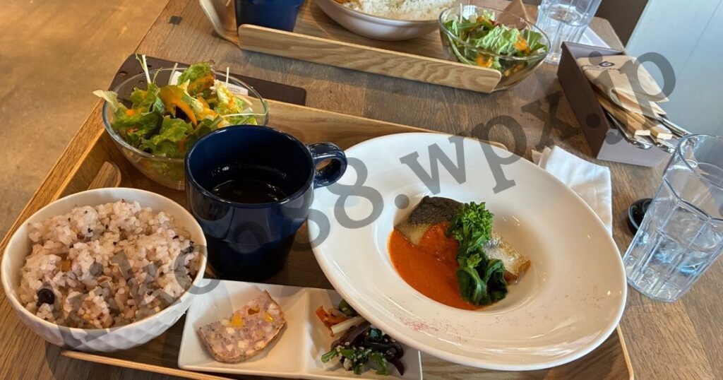 親友みたいな婚外彼氏とのカフェランチ